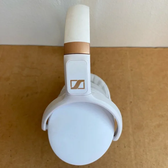 Sennheiser HD-4.30 Wired Headphones